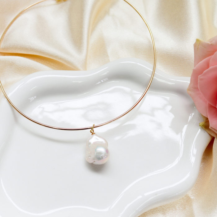 Align Cuff Necklace