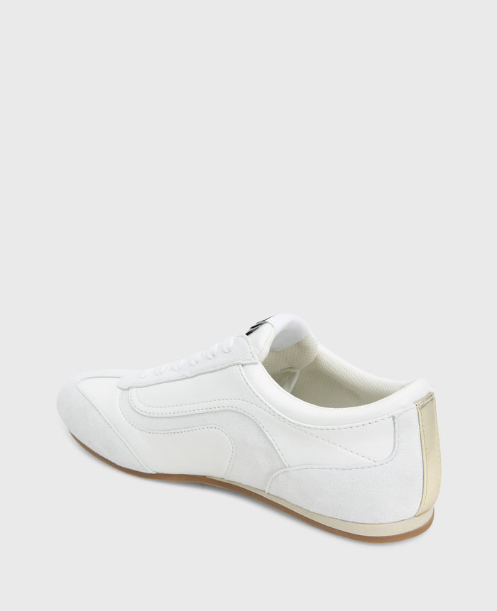 Alma Leather Sneaker