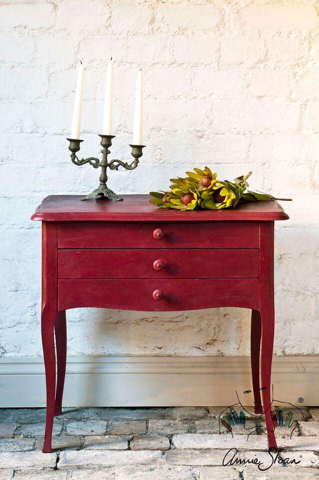 Annie Sloan Chalk Paint Liter - Burgundy.