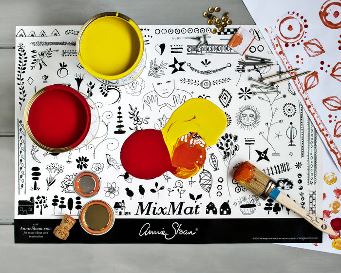 Annie Sloan MixMat.