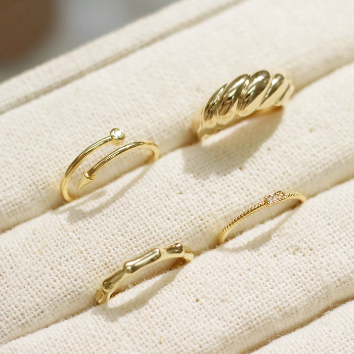 Arrowsmith Ring