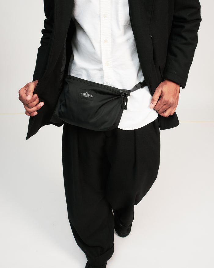 Bags in Progress Fannypack Crossbody  - Black