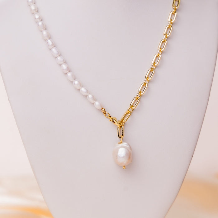 taudrey balance necklace