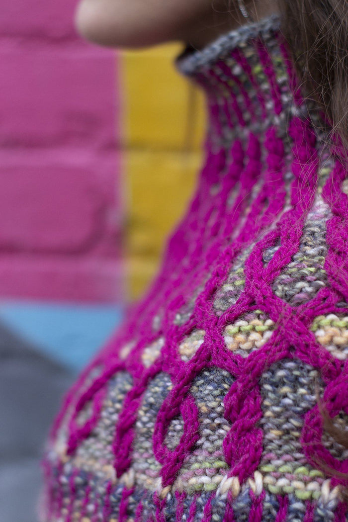 Boudreaux Cowl Pattern Universal Yarn