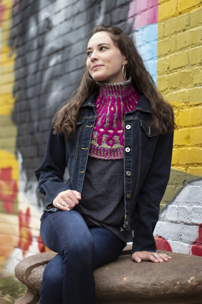 Boudreaux Cowl Pattern Universal Yarn