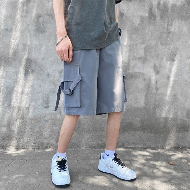 Gray / M