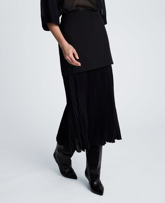 Center Back Zip Pleated Maxi Skirt