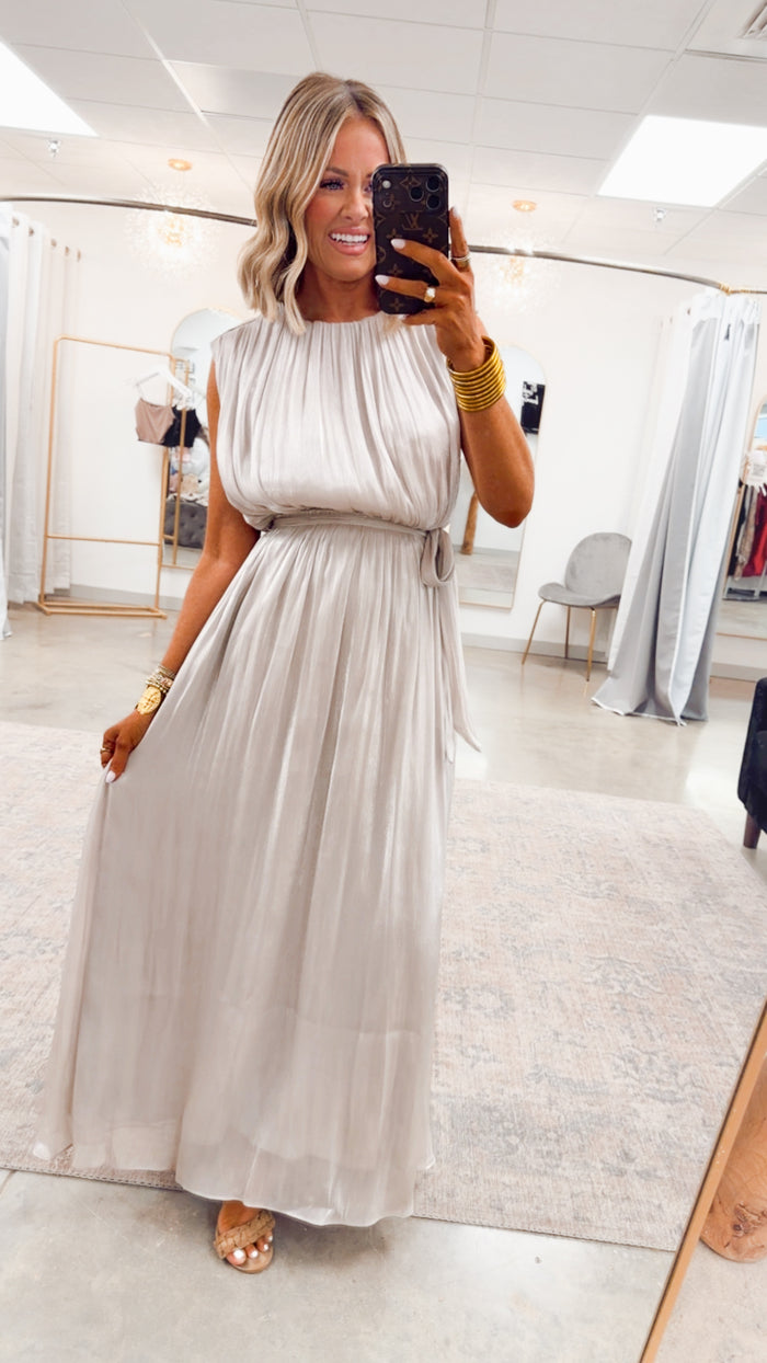 - FINAL SALE - The Simone Maxi Dress