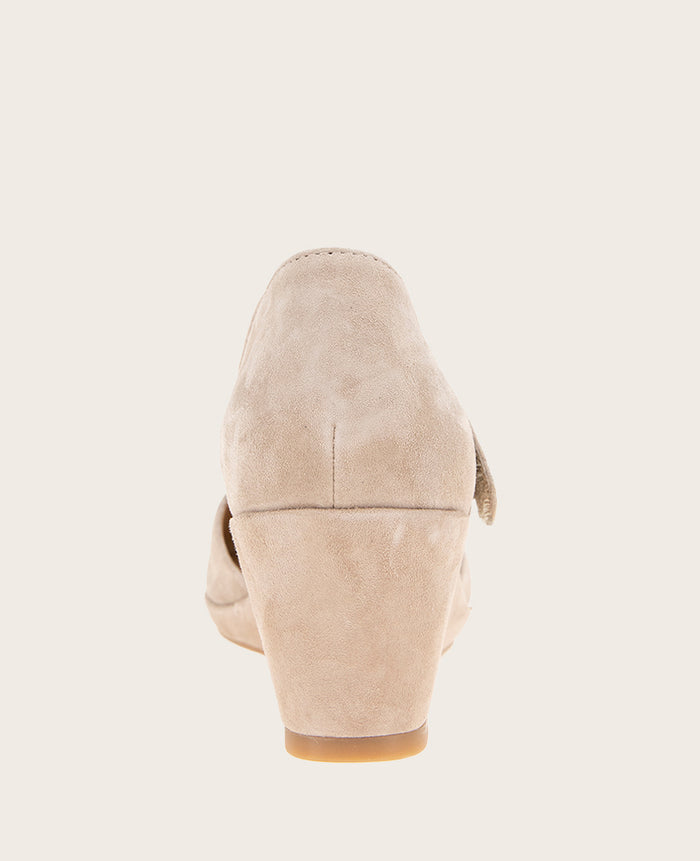 GENTLE SOULS - Oriana Suede Wedge