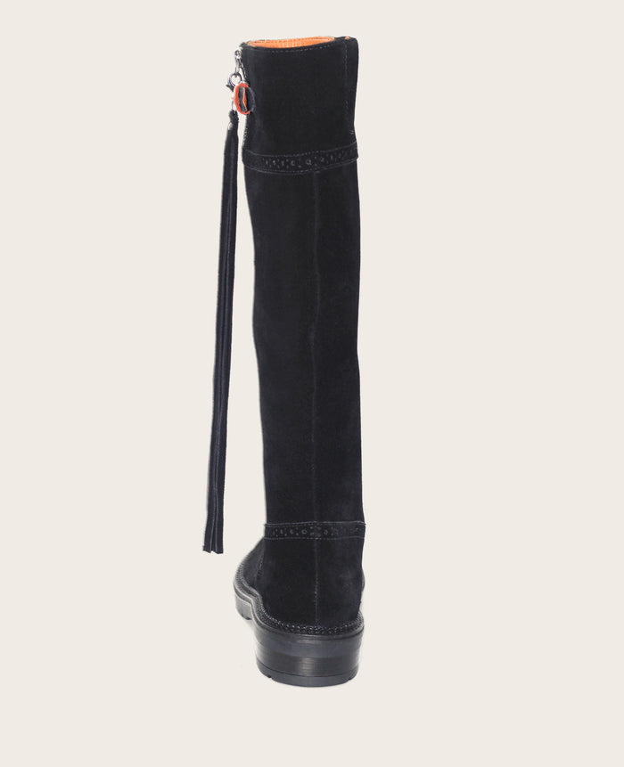 GENTLE SOULS - Wheron Suede Tassel Pull Side Zip Lug Boot
