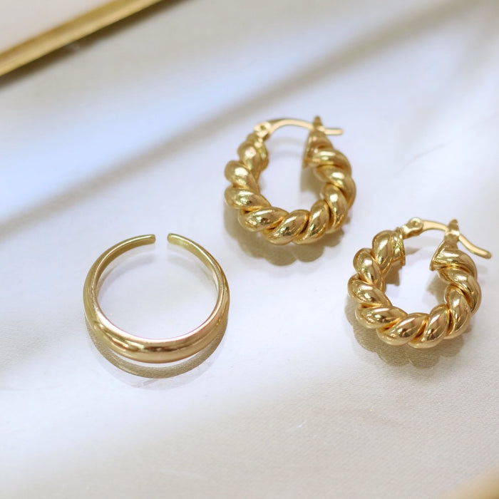Keep it Simple Ring