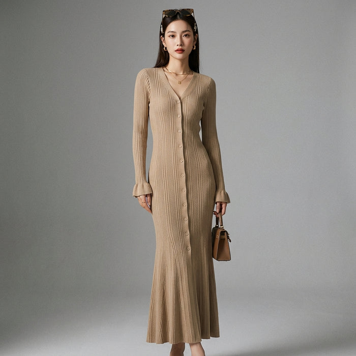 Robe longue en maille col V noire, style élégant K-fashion. Idéale pour l'automne et le printemps. - Taille S