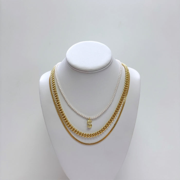 taudrey main character necklace