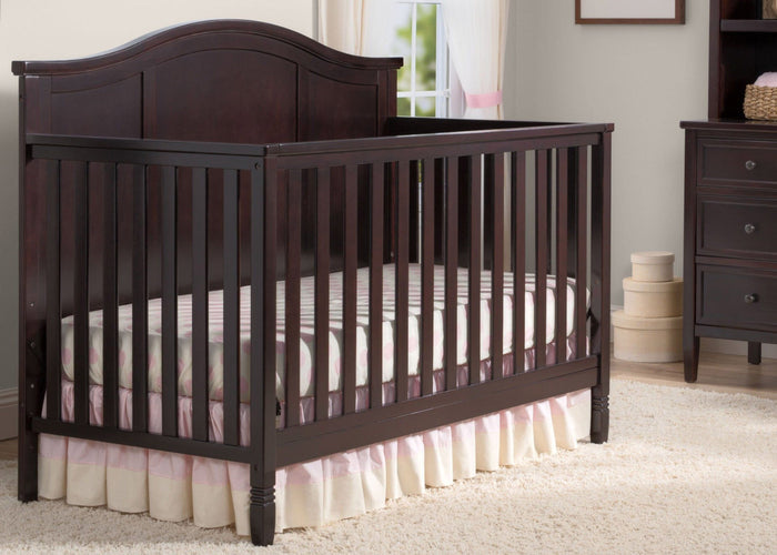 Delta Children Dark Chocolate (207) Maverick 4-in-1 Crib