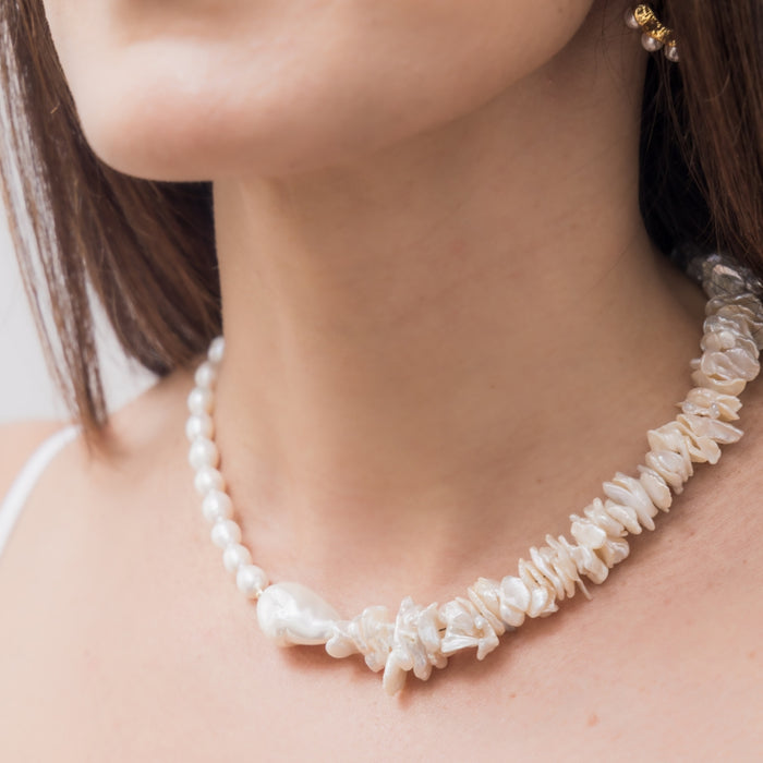 taudrey mother of pearlfection necklace
