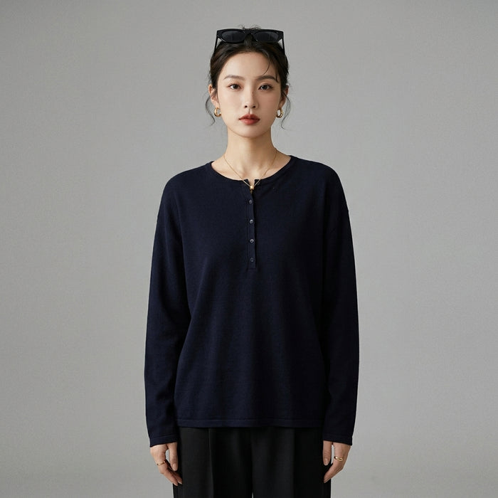 Pull en maille boutonné bleu marine, style K-fashion moderne et décontracté. - Taille S