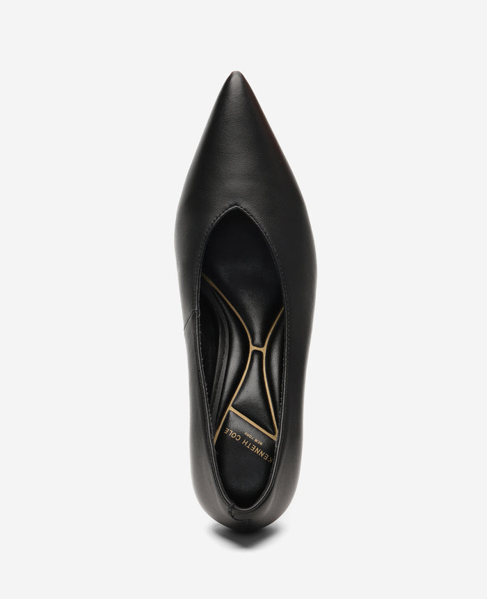 Perfecto Leather High Vamp Pump
