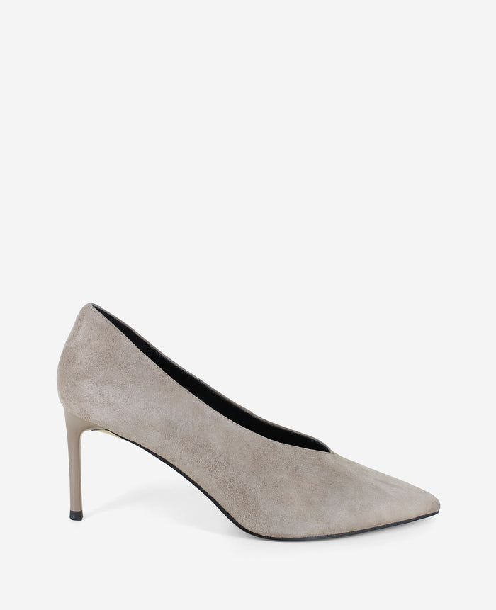 Perfecto Suede High Vamp Pump