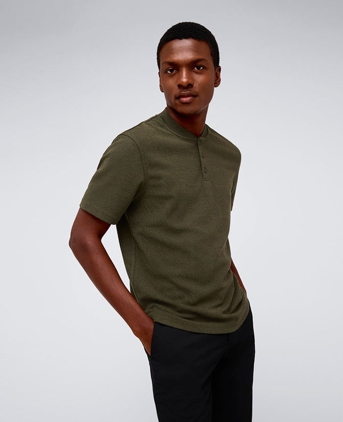 Performance Band-Collar Henley