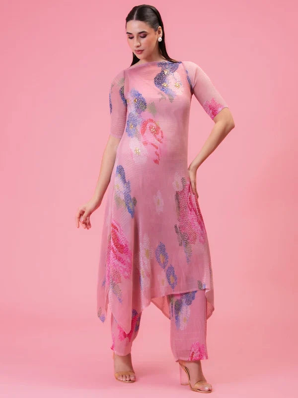 Elegant pink ethnic wear for women