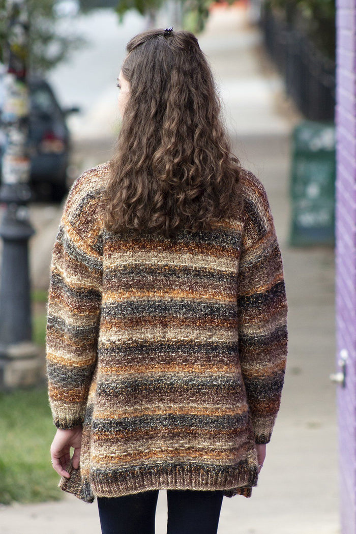 Salud Caridgan Pattern Universal Yarn