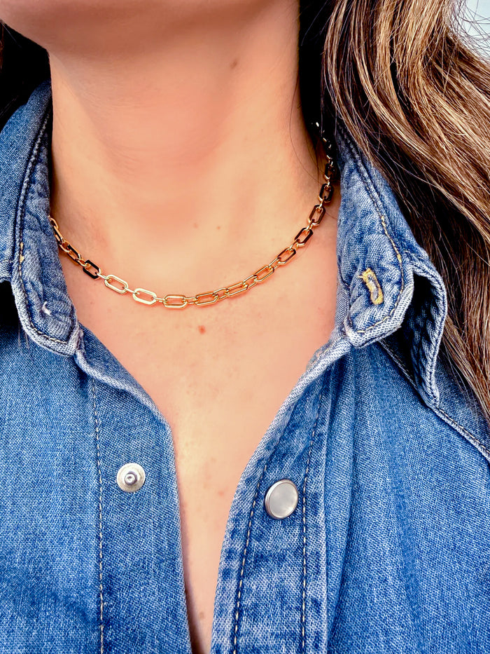 She Rules Necklace