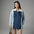 Veste en jean femme avec col imitation mouton, style K-fashion décontracté. Couleur contrastée, coupe ample. - Taille S