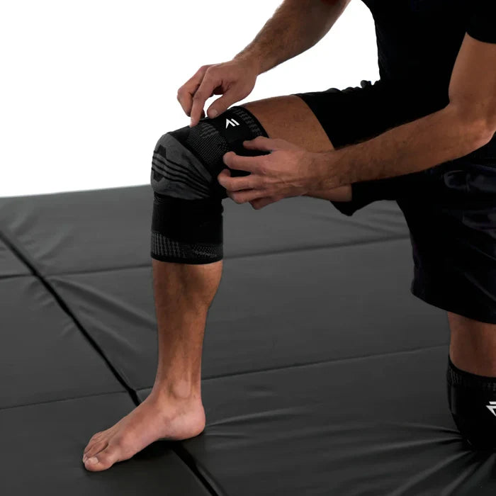 Shockproof Combat Kneepads