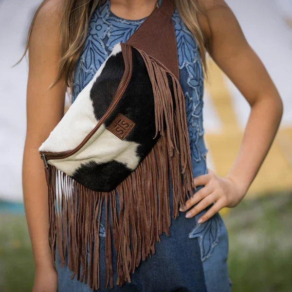 STS Ranchwear Indie Cowhide Fringe Hildy Belt Bag