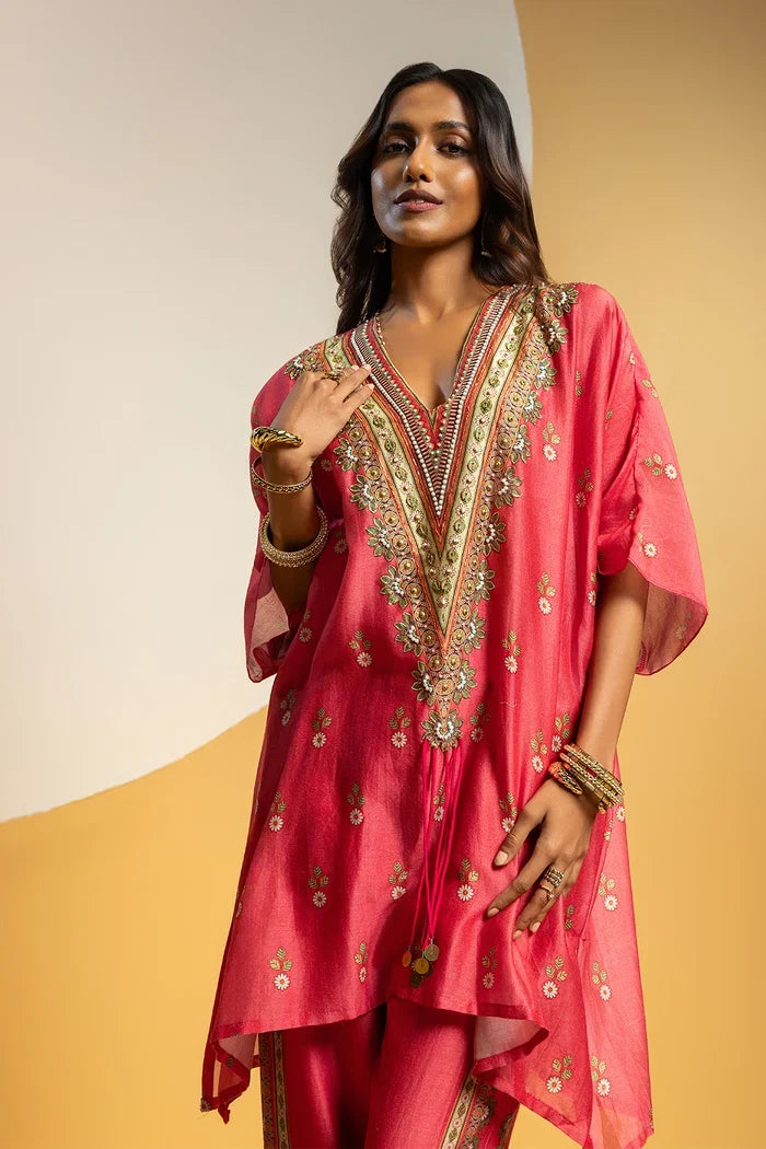 Women's V-neck kurta set