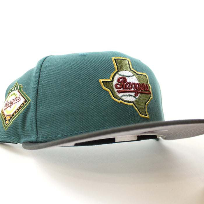 Texas Rangers 1993 American League New Era 59Fifty Fitted Hat (GITD PINE NEEDLE GREEN DARK PEWTER GRAY Under Brim)