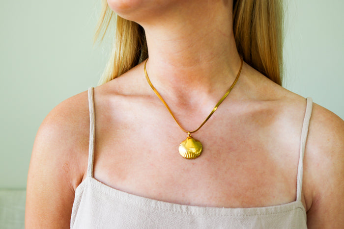 The Golden Coast Necklace