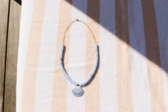 The Hydrangea Necklace