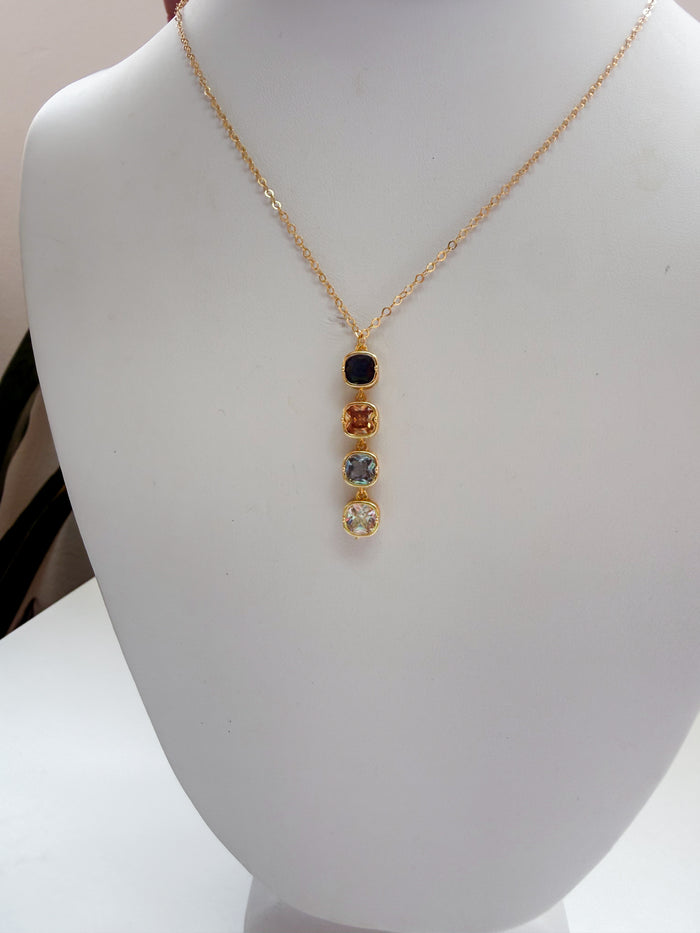 The Isla Necklace