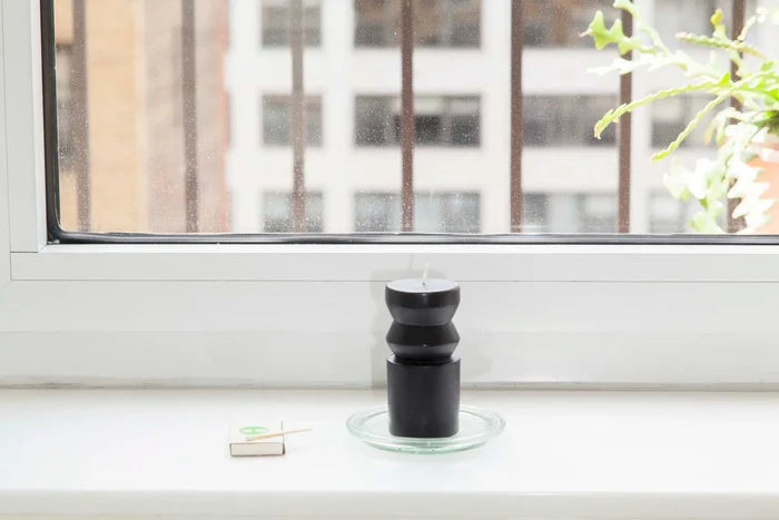 Totem Candle - Black