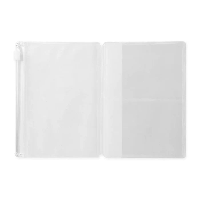 TRAVELER'S Company 004 Zipper Case (Passport Size)