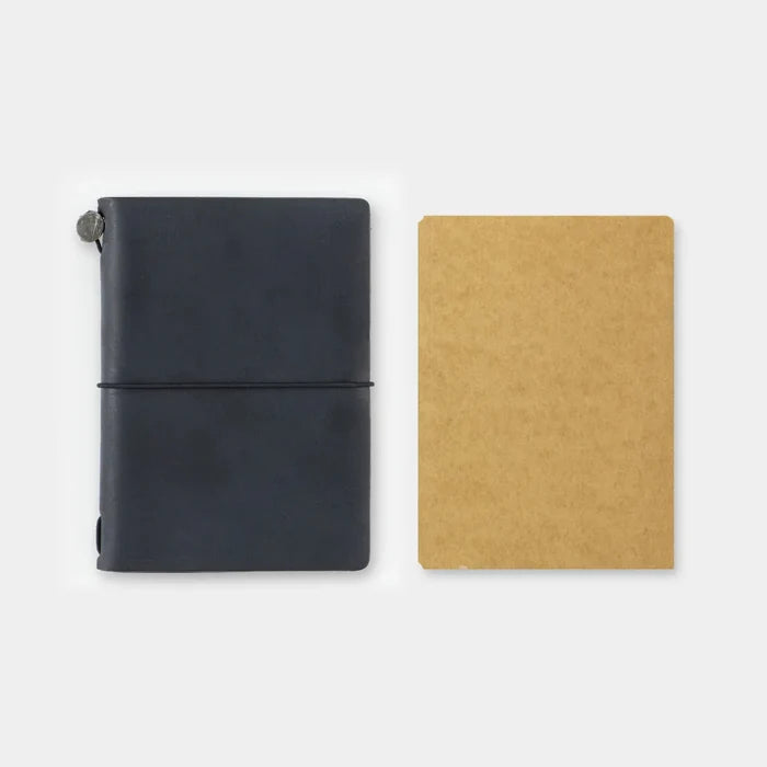 TRAVELER'S Company 010 Kraft Paper Folder (Passport Size)